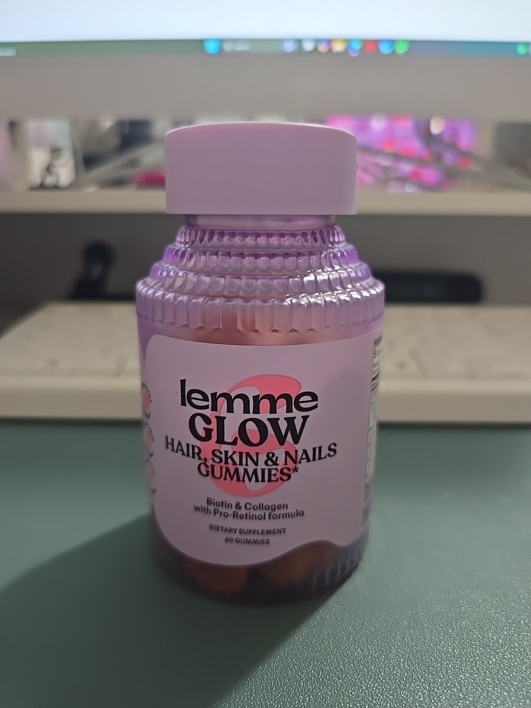 Lemme Glow Hair, Skin & Nails Gummies Biotin & Collagen 60 Count – Exp 12/26