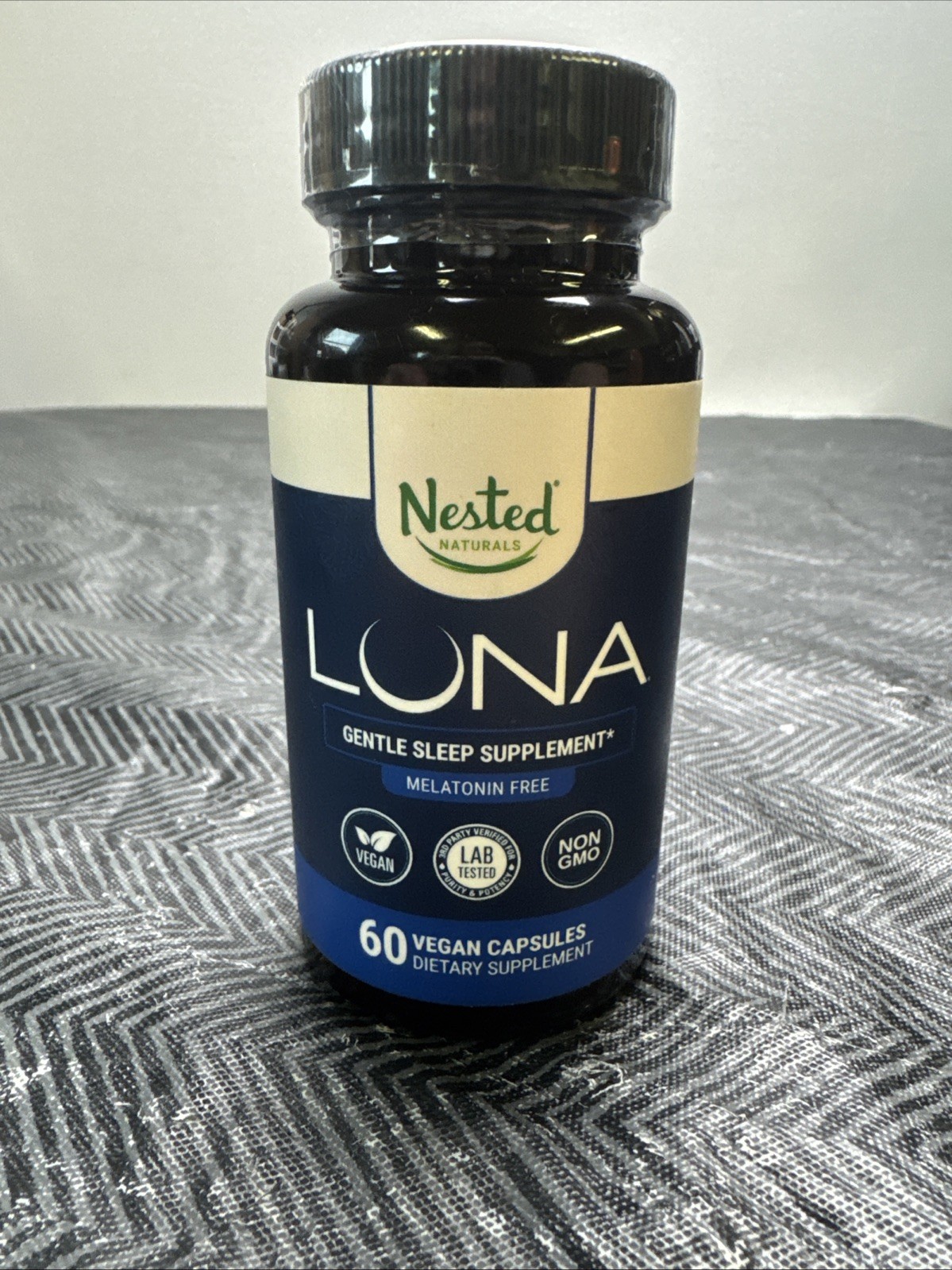 Luna, Gentle Sleep Supplement Free Melatonin, 60 Vegan Capsules