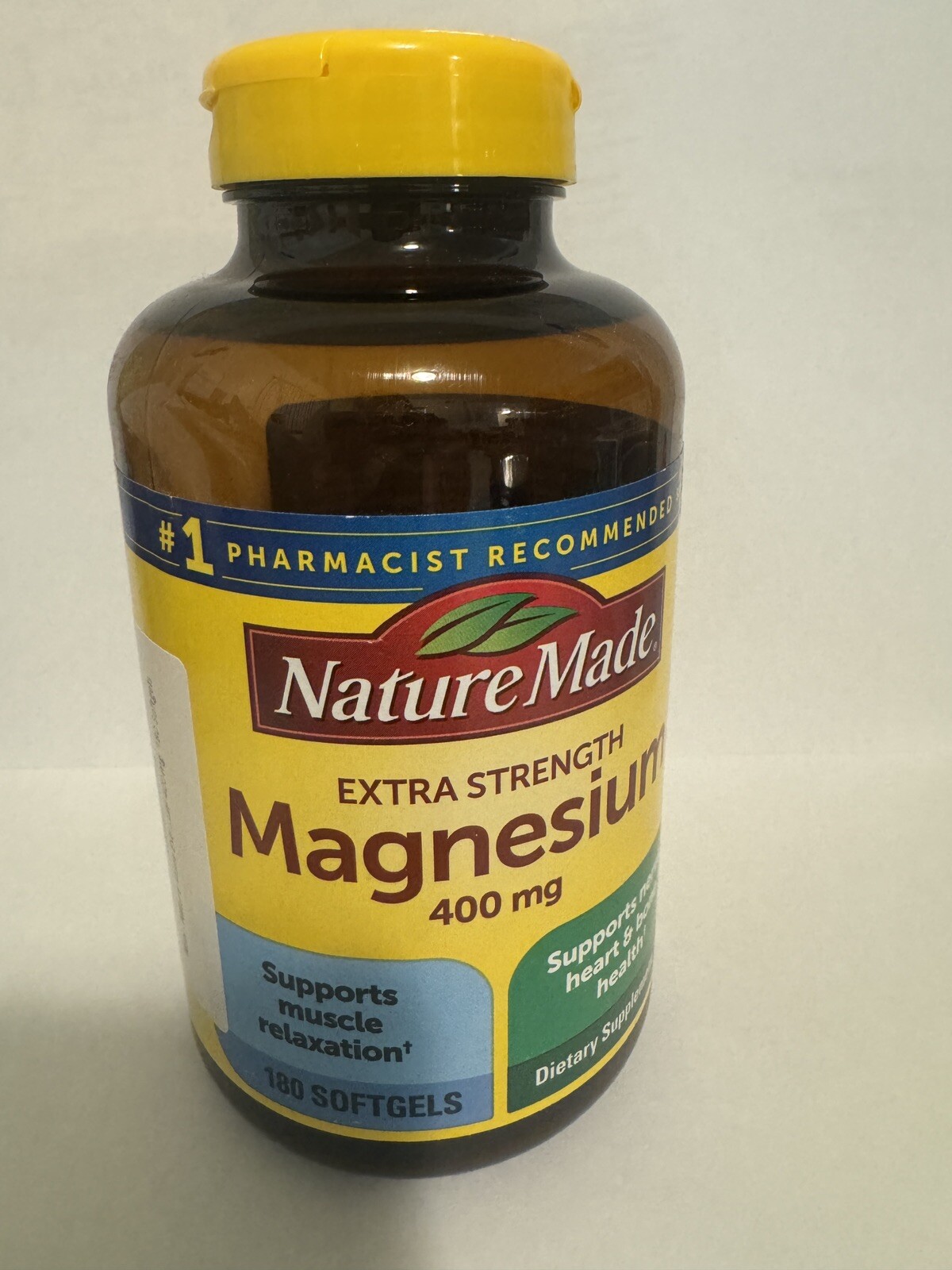 Nature Made Extra Strength Magnesium 400 mg, 180 Softgels 05/2026