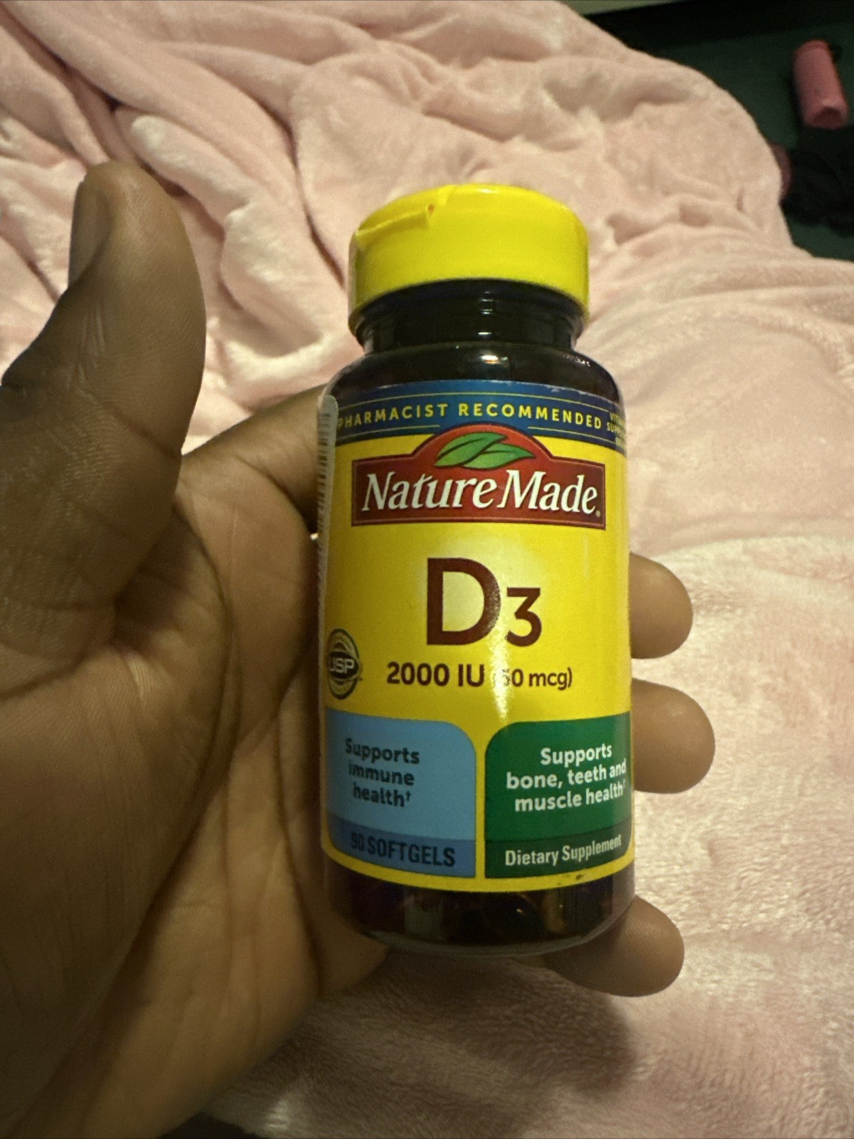 Nature Made Vitamin D3, 100 Tablets, Vitamin D 2000 IU (50 mcg) Exp 09/2025