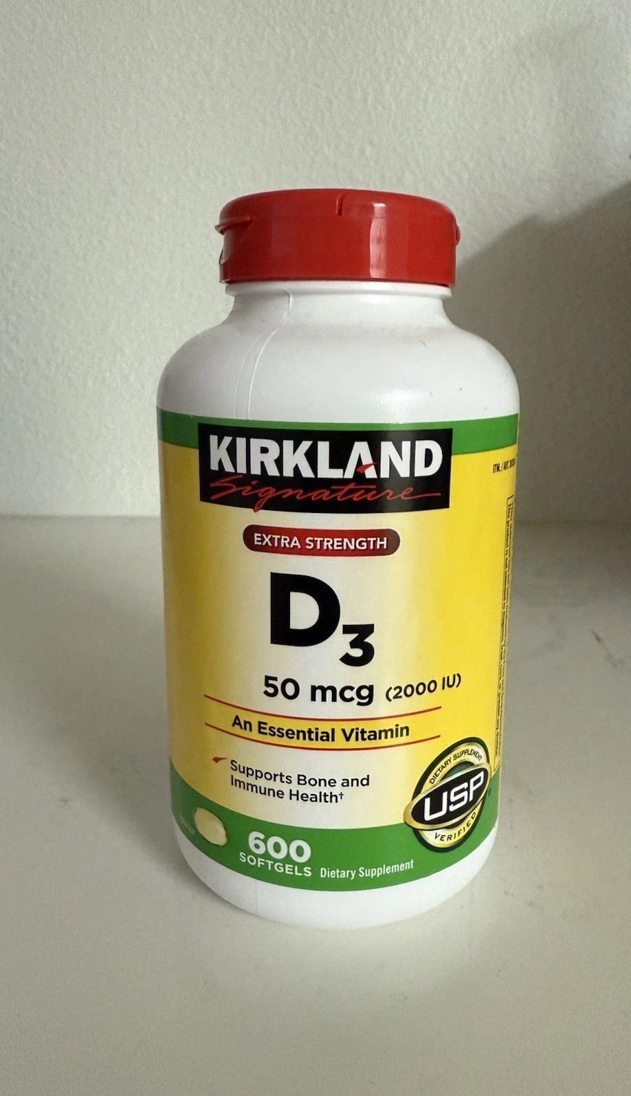 Kirkland Signature Extra Strength D3 Essential Vitamins 2000 IU 600 Softgels