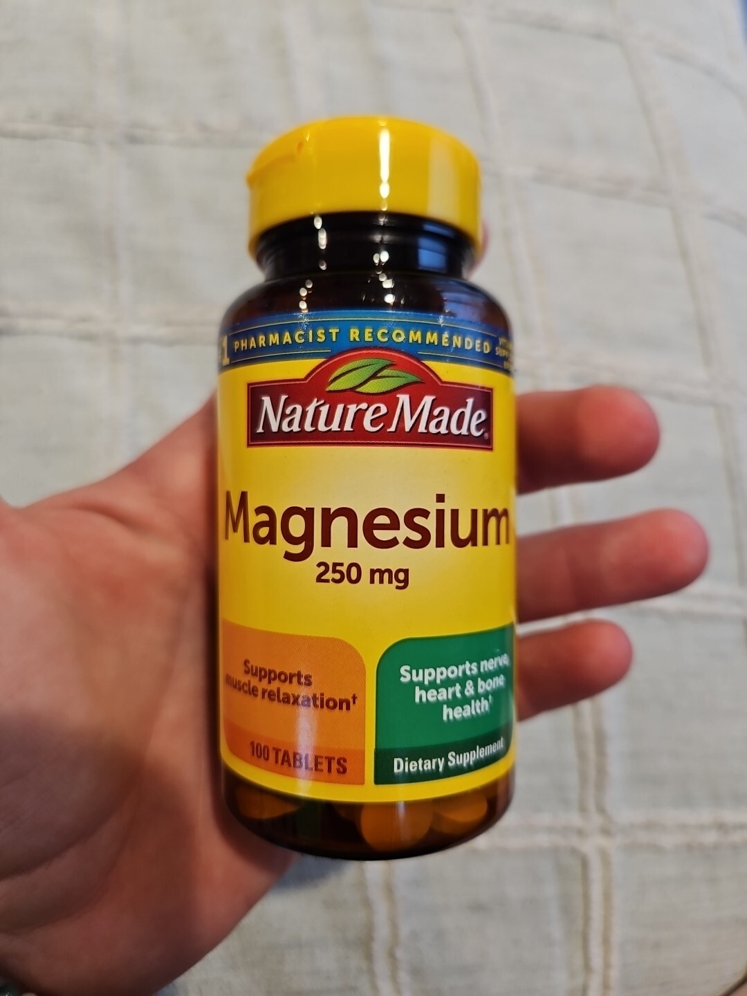 Nature Made Magnesium 250 mg 100 Tabs SEALED NEW 01/2027 Supports Muscle Relaxat
