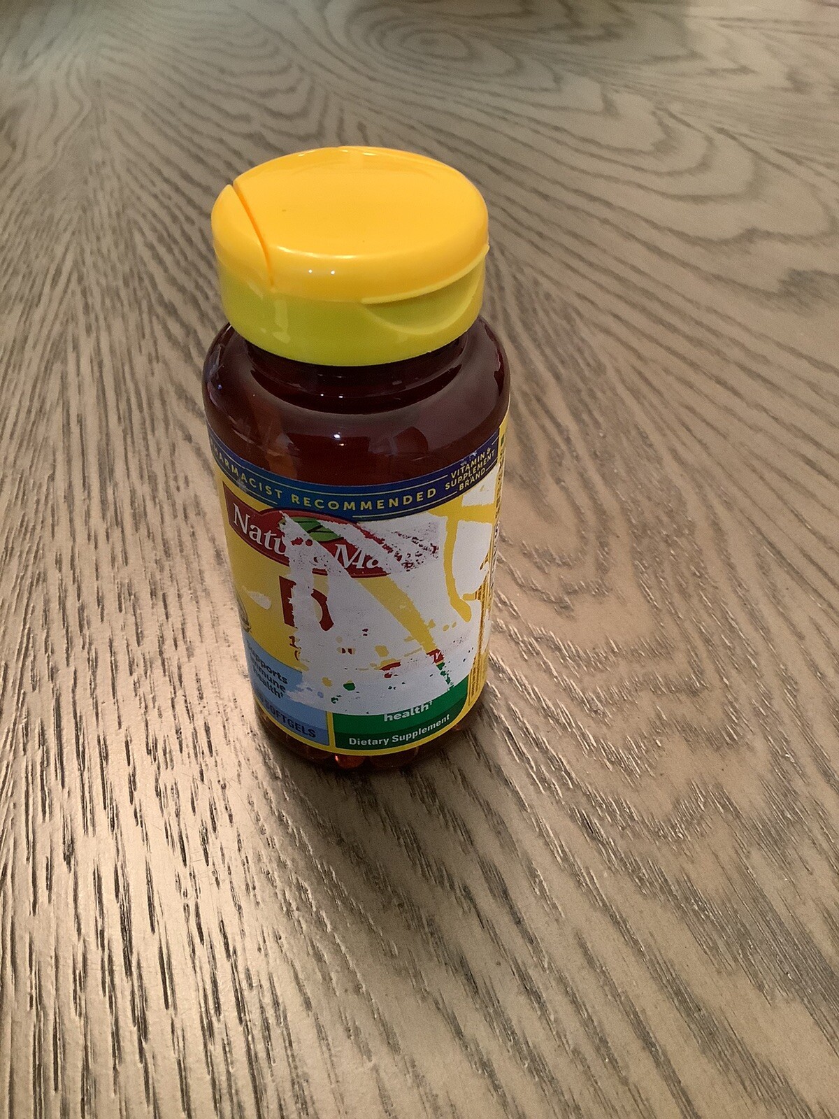 Nature Made Vitamin D3 1000 IU 25 mcg Softgels 100 Ct Exp 05/2025 New DISTRESSED