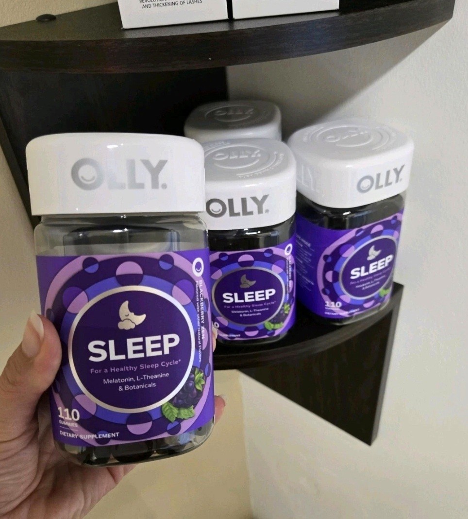 4 -Pack OLLY Sleep Gummies 110 Count Melatonin Calm Aid Blackberry Exp. 09/2026