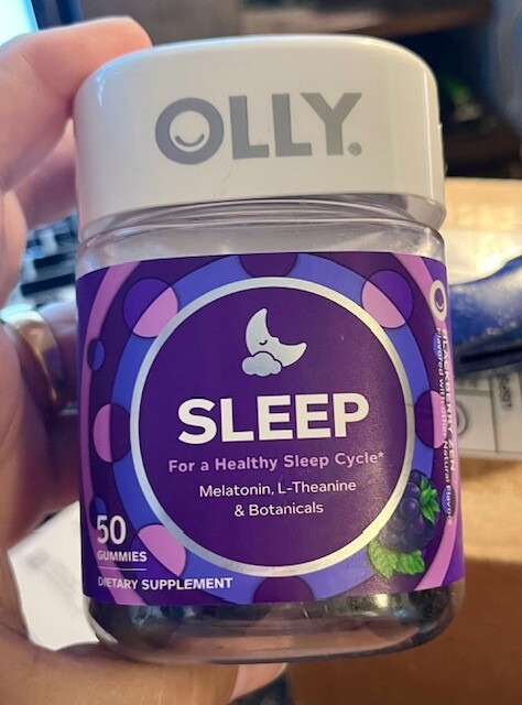 Olly SLEEP – Healthy Sleep Cycle – Melatonin & Botanicals (50-70 Chews) – 12/26!